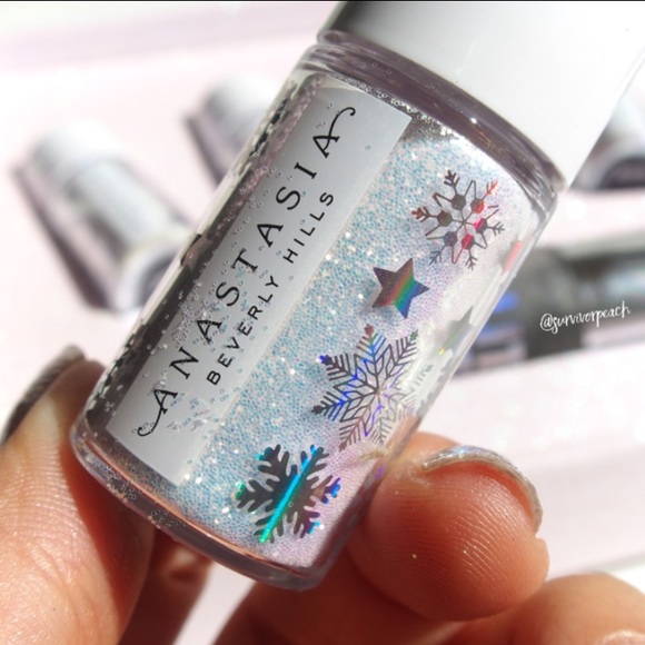 🌟LE🌟Anastasia Beverly Hills Holiday Loose Glitter Set - Picture 9 of 16